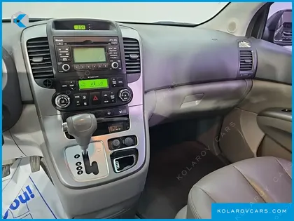 KIA CARNIVAL GRAND CARNIVAL GLX