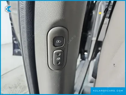 KIA CARNIVAL GRAND CARNIVAL GLX