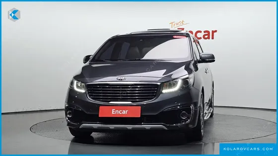 KIA CARNIVAL 7-SEATER LIMOUSINE