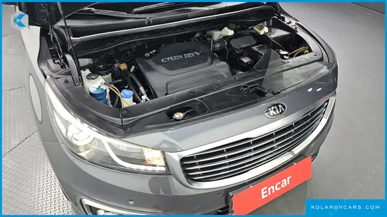KIA CARNIVAL 7-SEATER LIMOUSINE