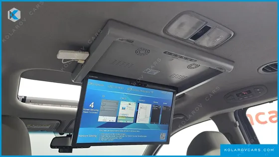 KIA CARNIVAL 7-SEATER LIMOUSINE