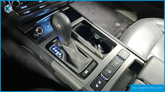 HYUNDAI GENESIS G330 MODERN