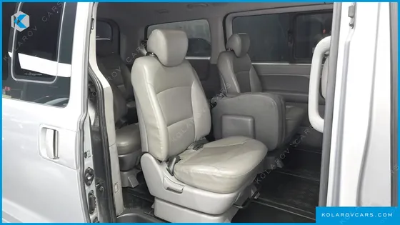 HYUNDAI STAREX WAGON 12-SEATER