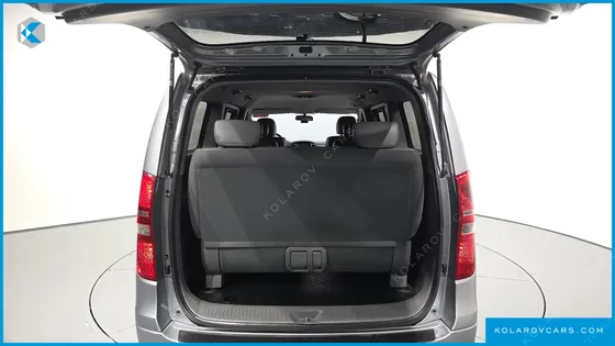 HYUNDAI STAREX WAGON 12-SEATER