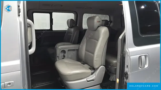 HYUNDAI STAREX WAGON 12-SEATER