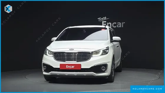 KIA CARNIVAL 9-SEATER NOBLESSE