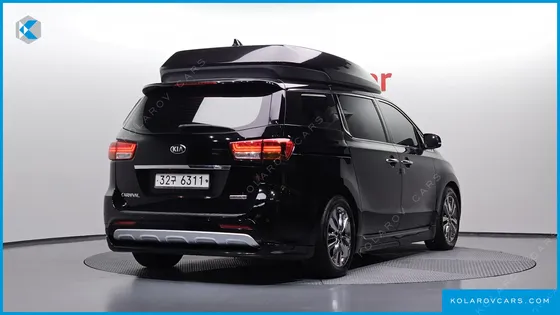 KIA CARNIVAL 9-SEATER HI-LIMOUSINE