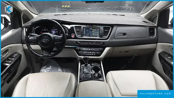 KIA CARNIVAL 11-SEATER PRESTIGE