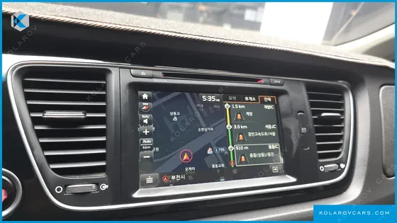 KIA CARNIVAL 11-SEATER PRESTIGE