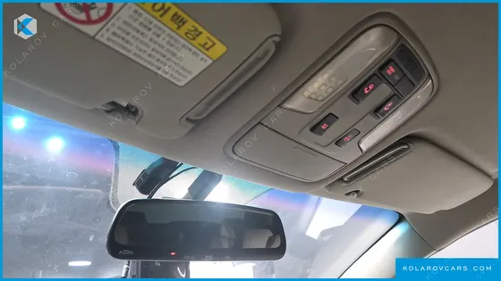 KIA CARNIVAL 11-SEATER PRESTIGE