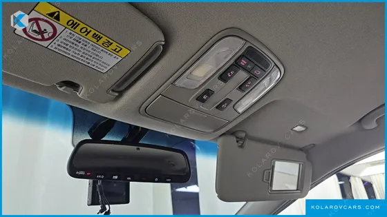 KIA CARNIVAL 9-SEATER NOBLESSE