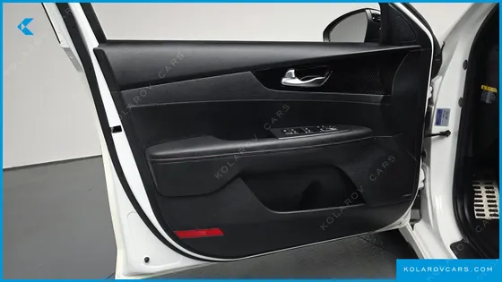 KIA K3 5DOOR GT PLUS