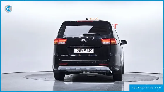 KIA CARNIVAL 9-SEATER PRESTIGE