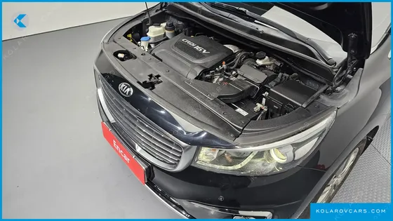 KIA CARNIVAL 9-SEATER PRESTIGE