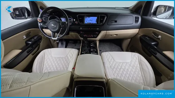 KIA CARNIVAL 9-SEATER HI-LIMOUSINE