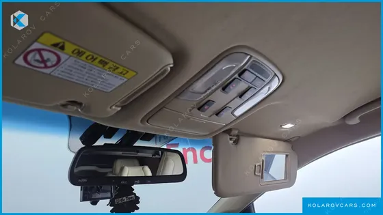 KIA CARNIVAL 9-SEATER HI-LIMOUSINE