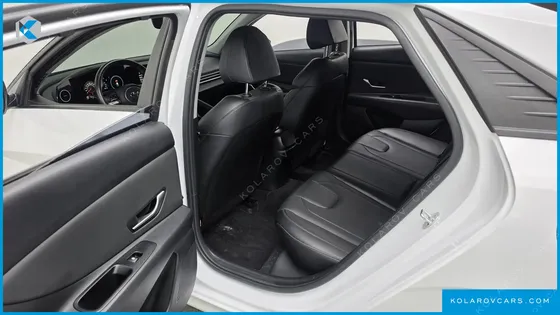 HYUNDAI ELANTRA (AVANTE) 1.6