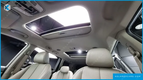 KIA CARNIVAL 9-SEATER NOBLESSE