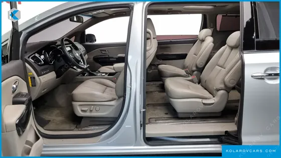 KIA CARNIVAL 9-SEATER NOBLESSE