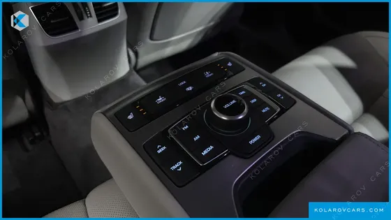 HYUNDAI GENESIS G330 PREMIUM AWD