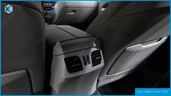 HYUNDAI GENESIS G330 PREMIUM AWD