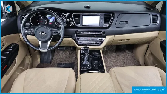 KIA CARNIVAL 9-SEATER PRESTIGE