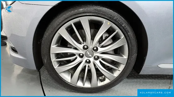 HYUNDAI GENESIS G330 PREMIUM AWD