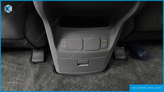 KIA CARNIVAL 11-SEATER PRESTIGE