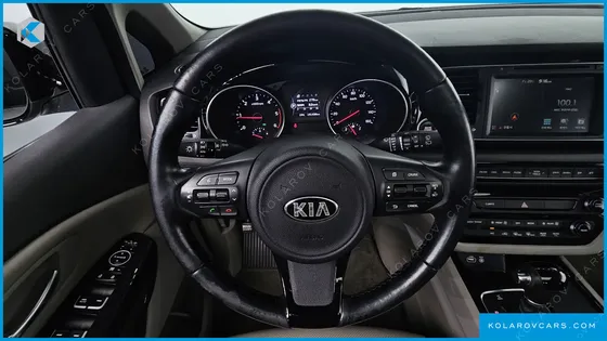 KIA CARNIVAL 11-SEATER PRESTIGE