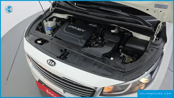 KIA CARNIVAL 11-SEATER LUXURY