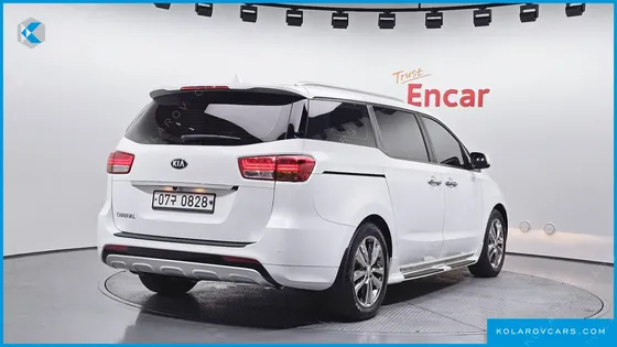 KIA CARNIVAL 9-SEATER PRESTIGE