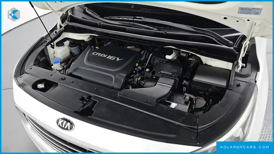 KIA CARNIVAL 9-SEATER PRESTIGE