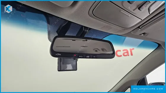 KIA CARNIVAL 9-SEATER PRESTIGE