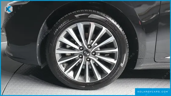 KIA K7 3.0 LPI PRESTIGE (RENTAL CAR)
