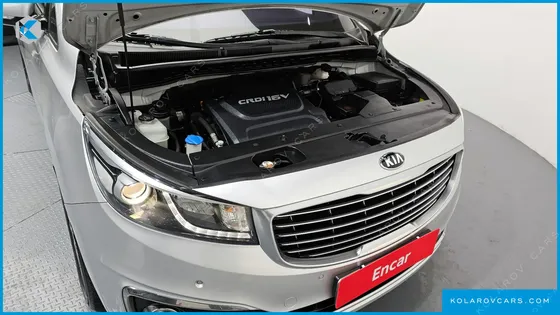 KIA CARNIVAL 7-SEATER LIMOUSINE