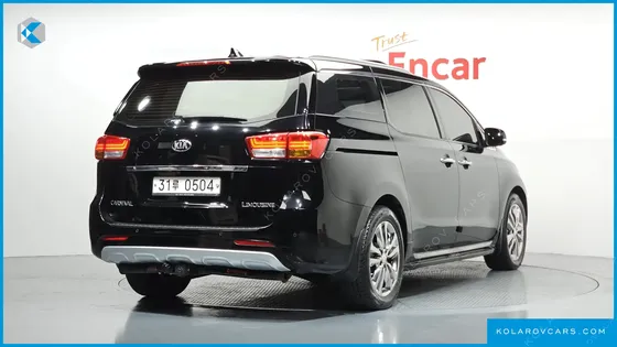 KIA CARNIVAL 7-SEATER LIMOUSINE