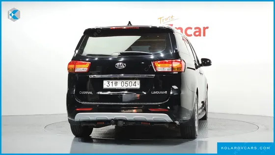 KIA CARNIVAL 7-SEATER LIMOUSINE