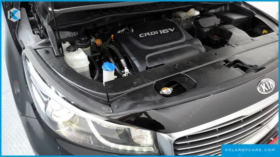 KIA CARNIVAL 7-SEATER LIMOUSINE