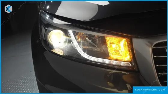 KIA CARNIVAL 9-SEATER PRESTIGE