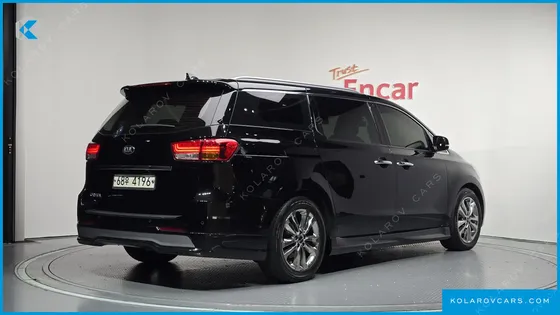 KIA CARNIVAL 9-SEATER PRESTIGE