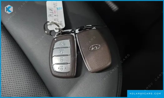 HYUNDAI CASPER THE ESSENTIAL
