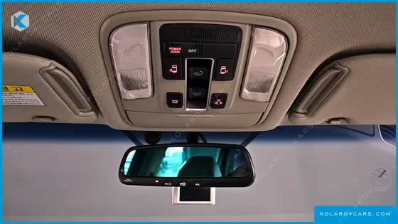 KIA CARNIVAL 11-SEATER NOBLESSE