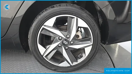 HYUNDAI ELANTRA (AVANTE) 1.6