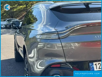 ASTON MARTIN DBX 4.0 V8