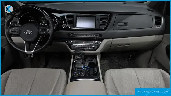 KIA CARNIVAL 9-SEATER NOBLESSE SPECIAL