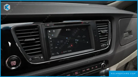 KIA CARNIVAL 9-SEATER NOBLESSE SPECIAL