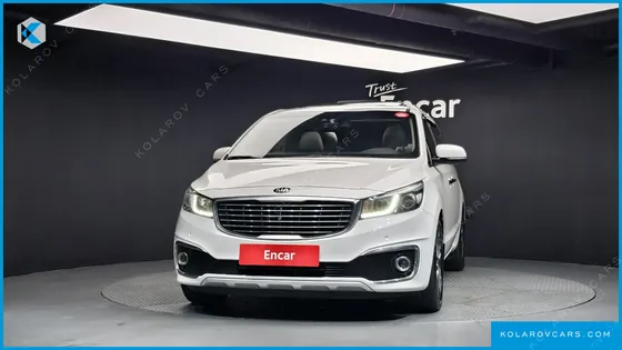 KIA CARNIVAL 9-SEATER NOBLESSE