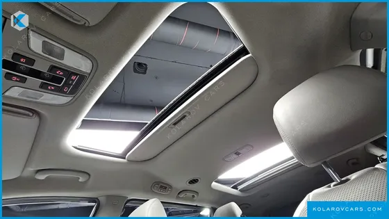 KIA CARNIVAL 9-SEATER NOBLESSE