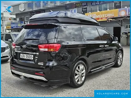 KIA CARNIVAL GASOLINE 9-SEATER HI-LIMOUSINE