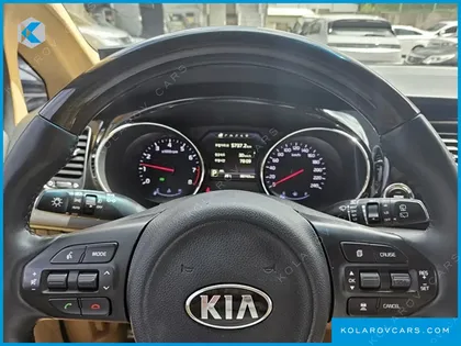 KIA CARNIVAL GASOLINE 9-SEATER HI-LIMOUSINE